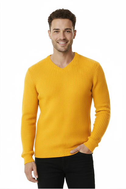 DeepSEA Kare Desenli Dar Kesim V Yaka Triko Kazak 2300341