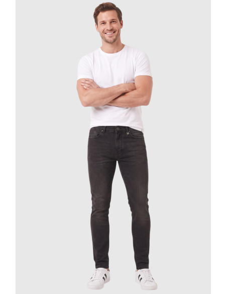 DeepSEA Erkek Slim Fit Dar Kesim %98 Pamuk Likralı Taşlanmış Kot Pantolon Jean 2600026